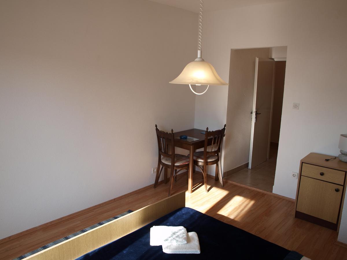 Apartments Nadia Igrane Extérieur photo