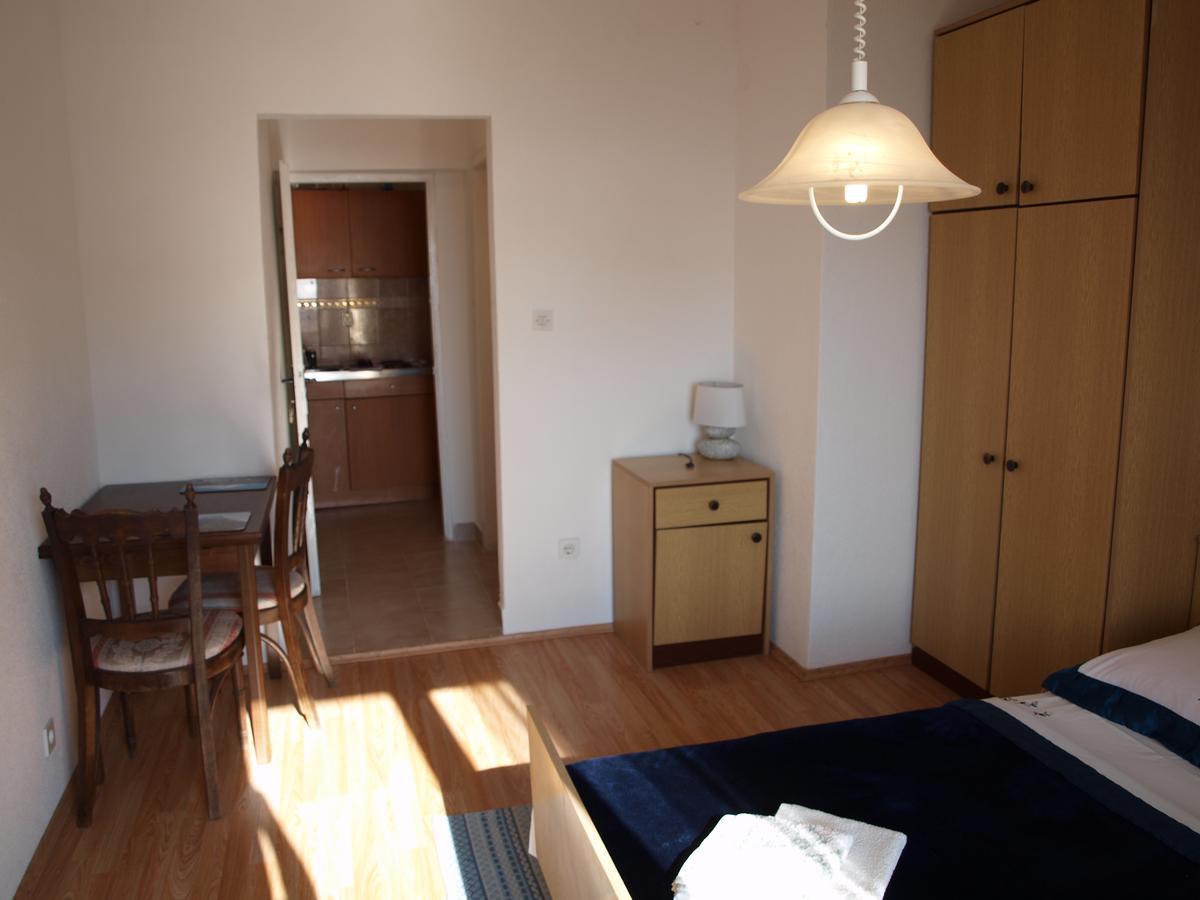 Apartments Nadia Igrane Extérieur photo