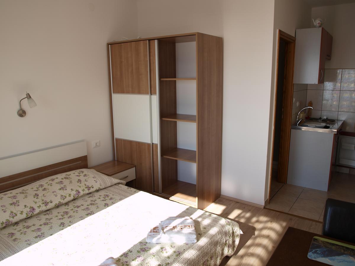 Apartments Nadia Igrane Extérieur photo