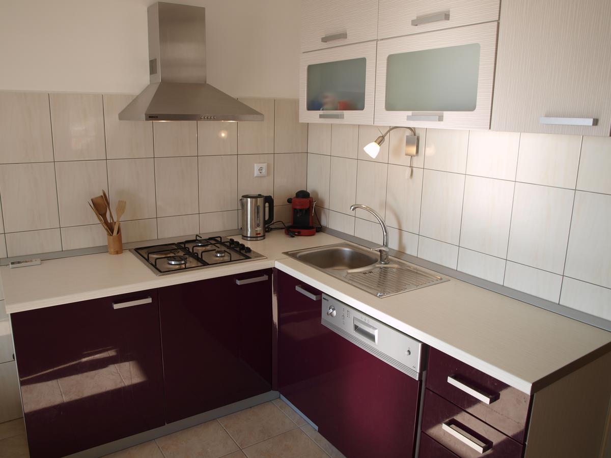 Apartments Nadia Igrane Extérieur photo